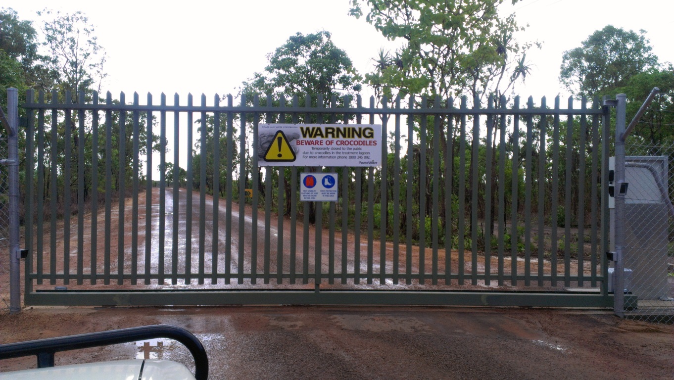 Entrance to Palmerston Sewerage Treatment Ponds, temporarily closed to the public as of October 2012 (still current March 2015)